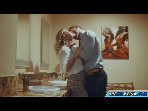 ❤️ Ko vas prsata blondinka zapelje na javnem stranišču ️ Porn video pri nas sl.light2cloud.top ❌❤